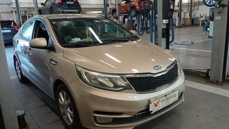 Kia Rio 2015 года, 109 310 км - вид 2