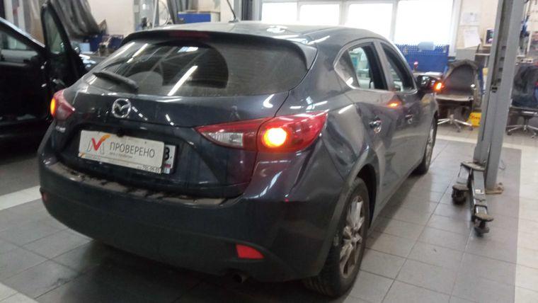 Mazda 3,  - вид 2