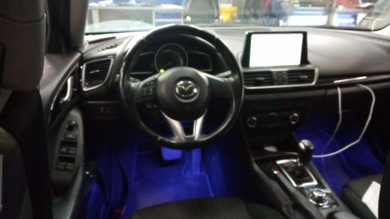 Mazda 3,  - вид 4