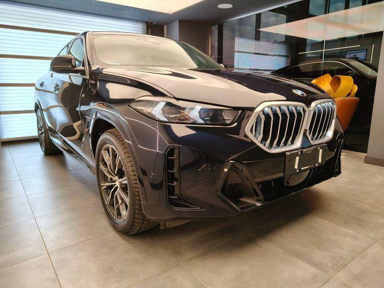 BMW X6,  - вид 2