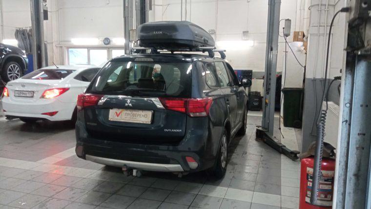 Mitsubishi Outlander,  - вид 2