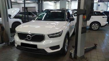 Volvo XC40 2019 года, 121 897 км - вид 1
