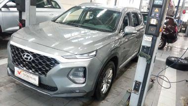 Hyundai Santa Fe 2019 года, 111 777 км - вид 1