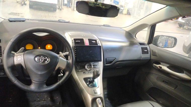 Toyota Auris,  - вид 4