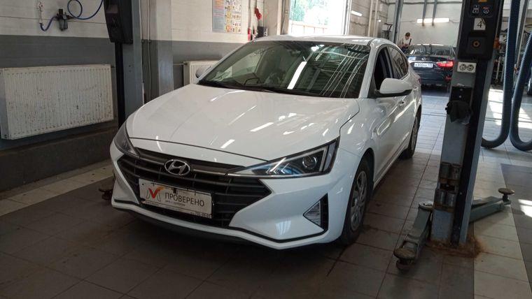 Hyundai Elantra 2020 года, 170 872 км - вид 1
