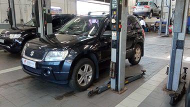 Suzuki Grand Vitara 2006 года, 250 950 км - вид 1