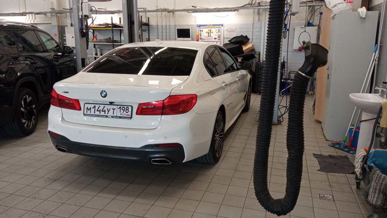 BMW 5 серия,  - вид 2