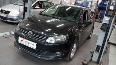 Volkswagen Polo 2012 года, 104 405 км - вид 1