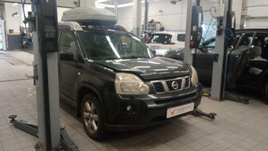 Nissan X-Trail 2008 года, 217 994 км - вид 2