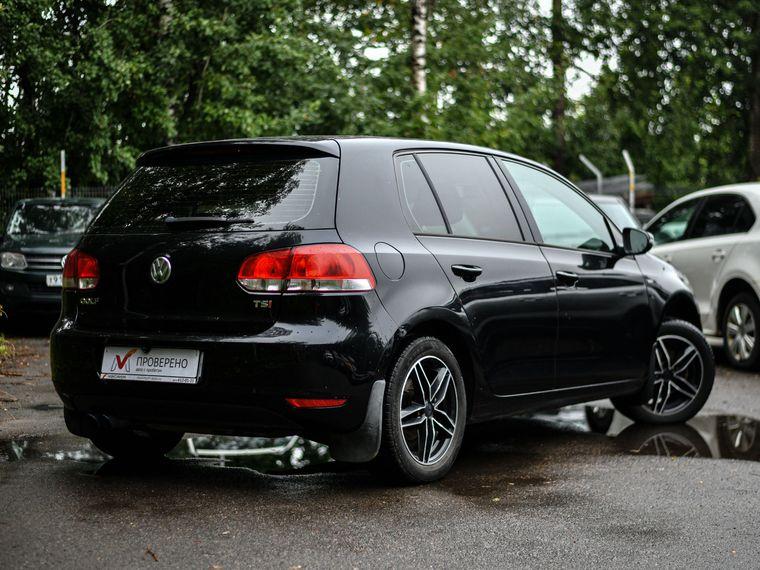 Volkswagen Golf,  - вид 1