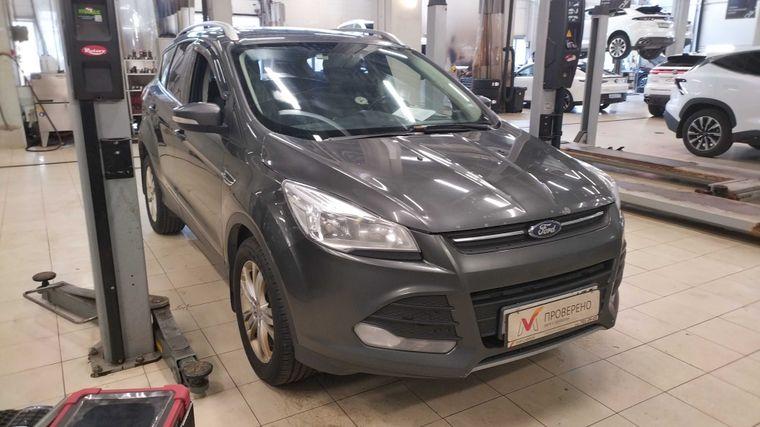 Ford Kuga 2015 года, 212 958 км - вид 2