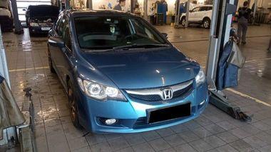 Honda Civic 2009 года, 296 971 км - вид 2