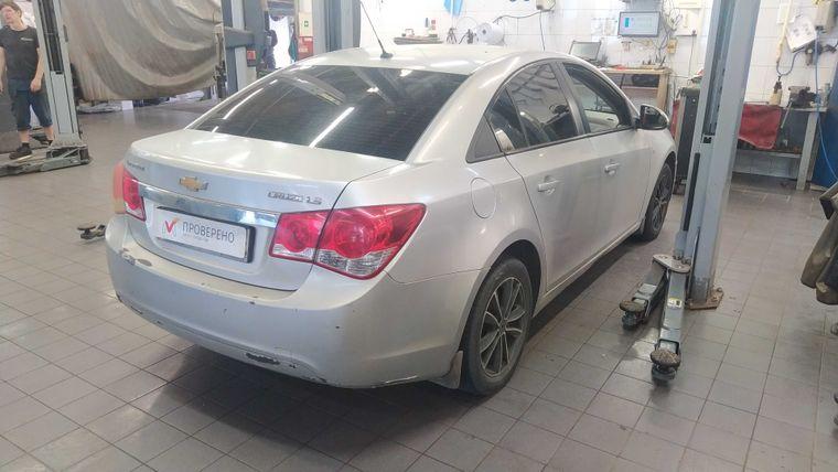 Chevrolet Cruze,  - вид 2
