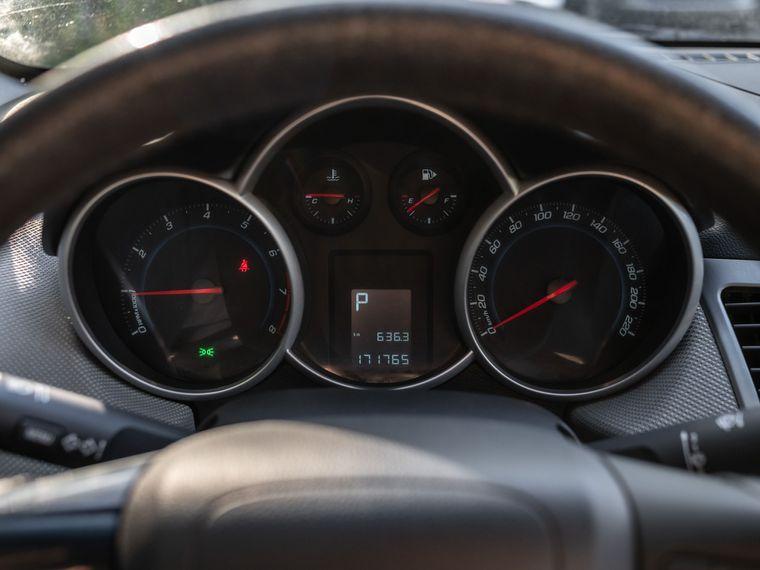 Chevrolet Cruze,  - вид 4