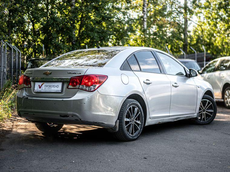 Chevrolet Cruze,  - вид 1