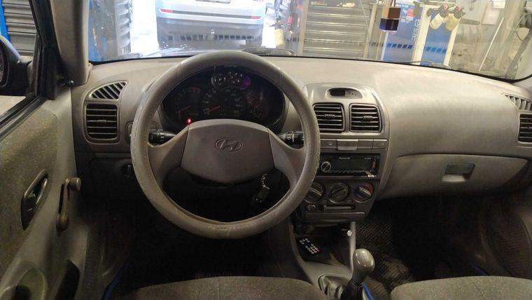 Hyundai Accent,  - вид 4