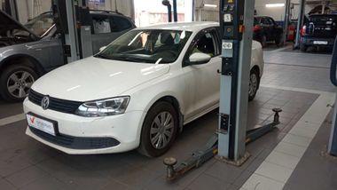 Volkswagen Jetta 2014 года, 171 882 км - вид 1