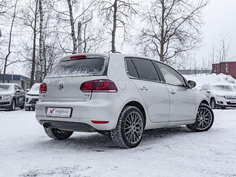 Volkswagen Golf 2011 года, 196 892 км - вид 2