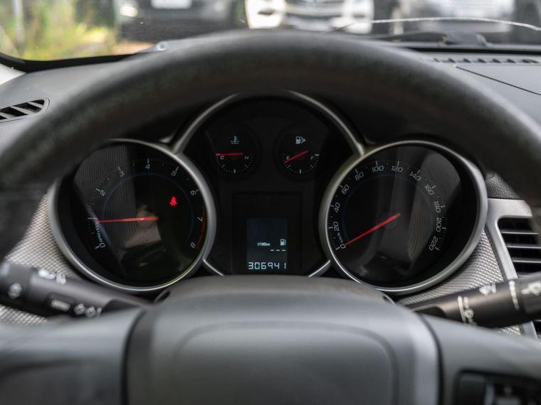 Chevrolet Cruze,  - вид 4
