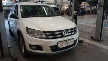 Volkswagen Tiguan 2013 года, 277 671 км - вид 2