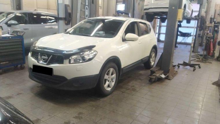 Nissan Qashqai 2010 года, 175 550 км - вид 1
