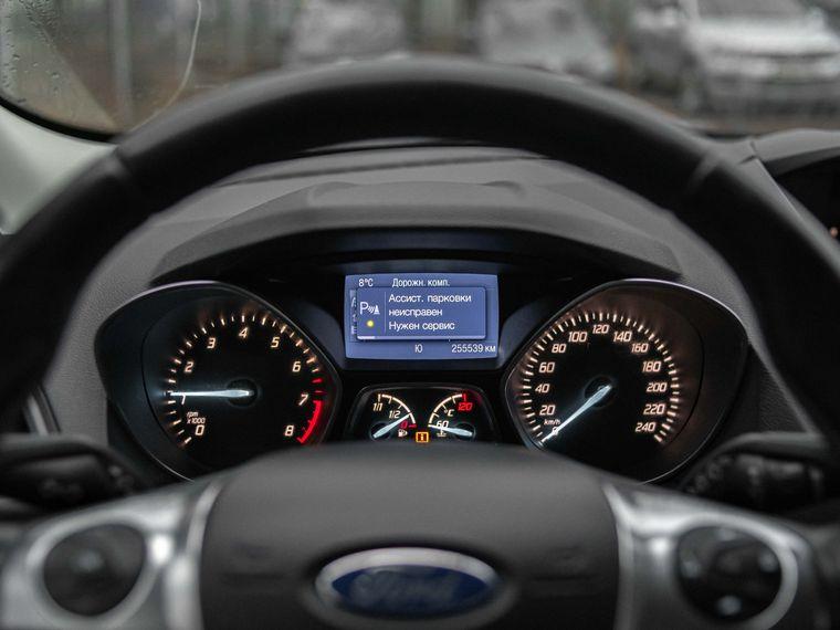 Ford Kuga,  - вид 4