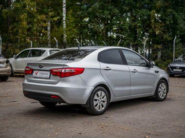 Kia Rio 2015 года, 127 288 км - вид 2