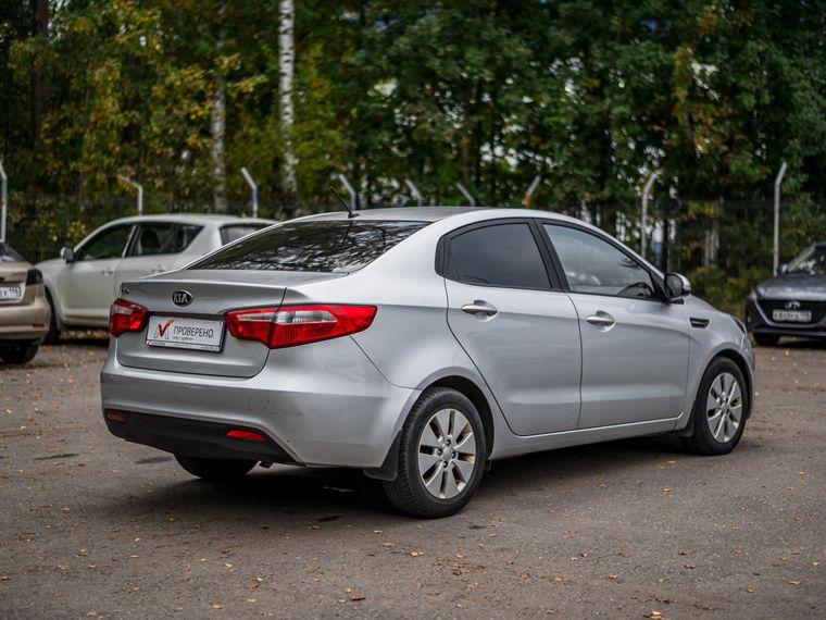 Kia Rio 2015 года, 127 288 км - вид 2