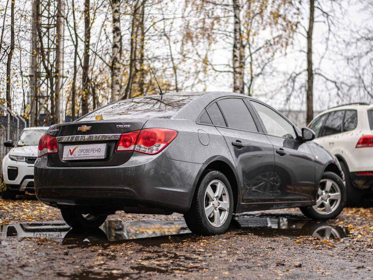 Chevrolet Cruze,  - вид 1