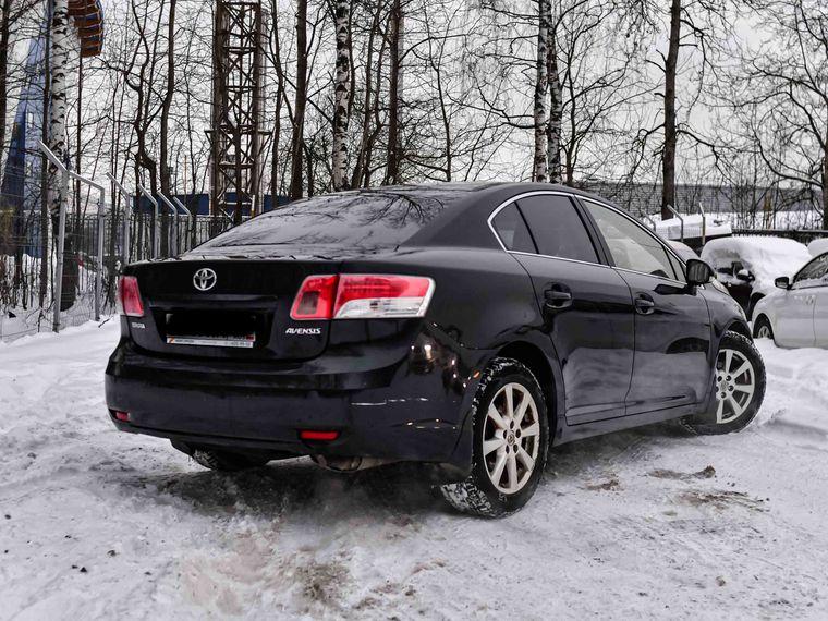 Toyota Avensis 2011 года, 254 403 км - вид 2