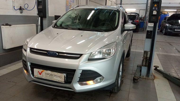 Ford Kuga, 2016