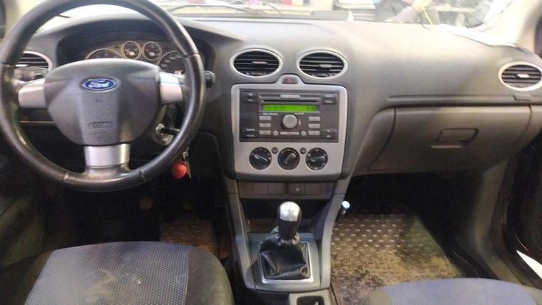 Ford Focus,  - вид 4