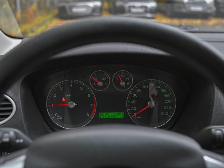Ford Focus,  - вид 4