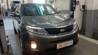KIA Sorento 2014 года, 190 854 км - вид 2