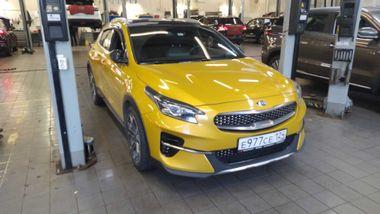 Kia XCeed 2020 года, 40 885 км - вид 2