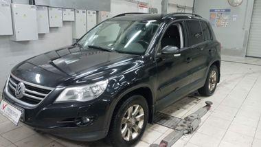 Volkswagen Tiguan 2010 года, 253 793 км - вид 1