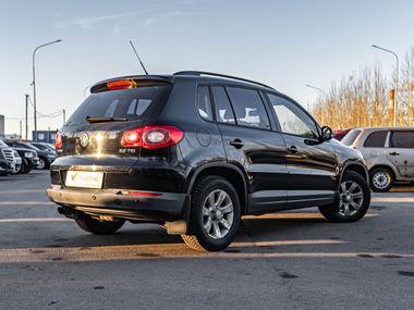 Volkswagen Tiguan 2010 года, 253 793 км - вид 2