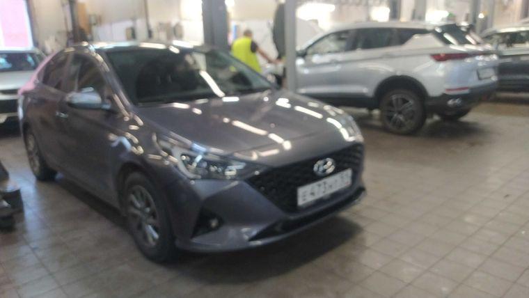 Hyundai Solaris 2021 года, 76 294 км - вид 2