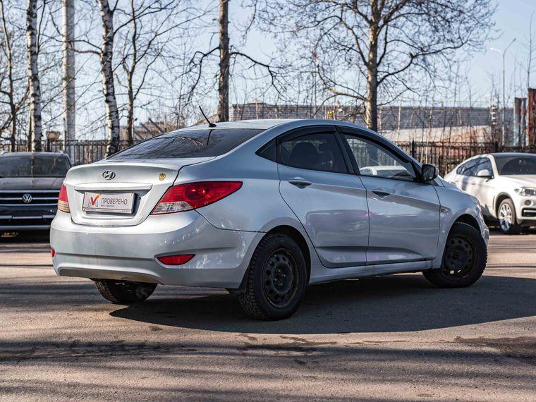 Hyundai Solaris 2012 года, 258 136 км - вид 2