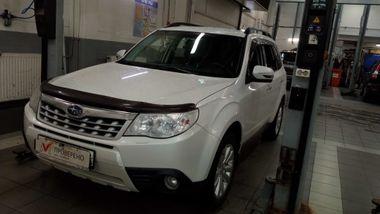 Subaru Forester 2012 года, 181 873 км - вид 1