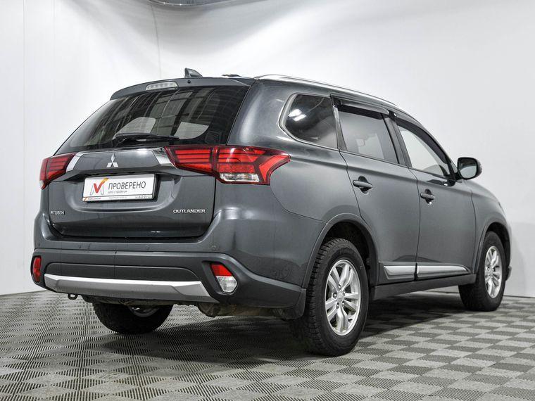 Mitsubishi Outlander, 2018 - вид 3