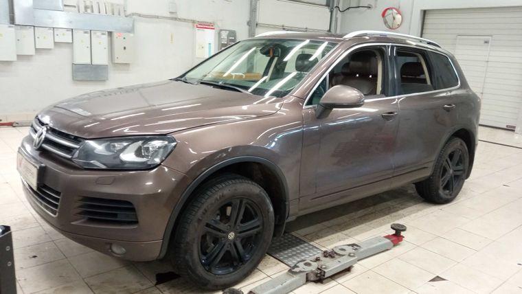 Volkswagen Touareg 2011 года, 465 090 км - вид 1