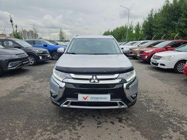 Mitsubishi Outlander 2018 года, 178 625 км - вид 2