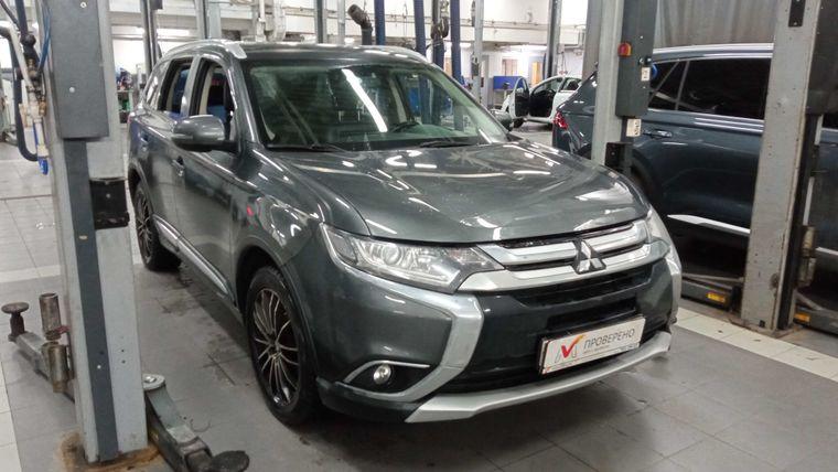 Mitsubishi Outlander, 2015 - вид 1