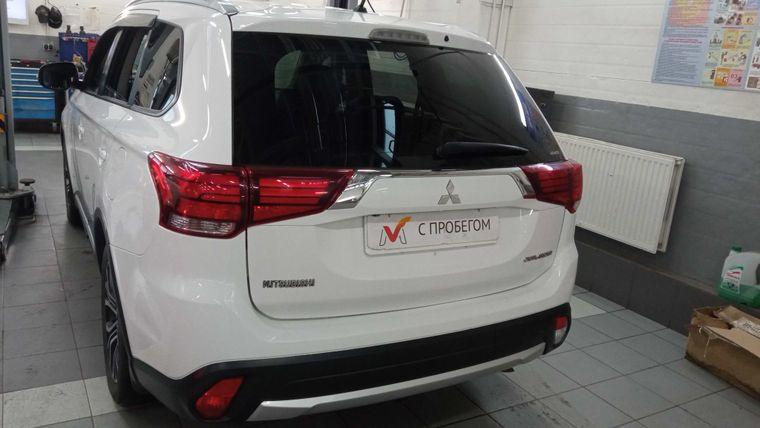 Mitsubishi Outlander, 2016 - вид 3