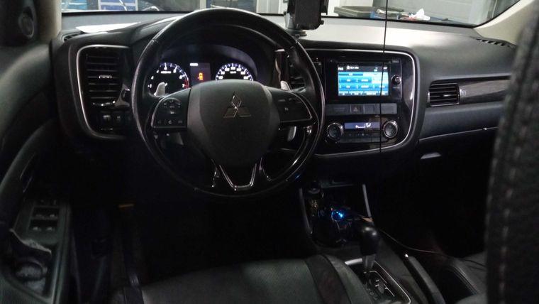 Mitsubishi Outlander, 2016 - вид 4