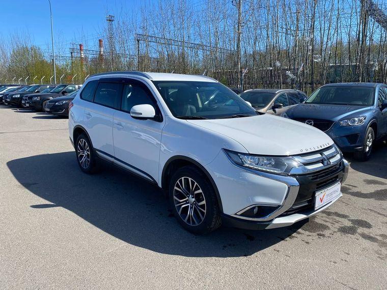 Mitsubishi Outlander, 2016 - вид 2