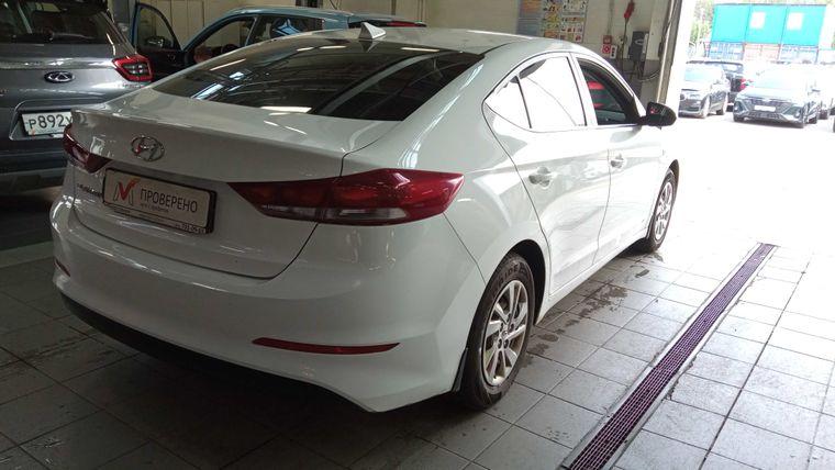 Hyundai Elantra,  - вид 2