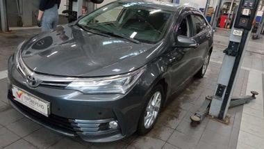 Toyota Corolla 2016 года, 172 957 км - вид 1