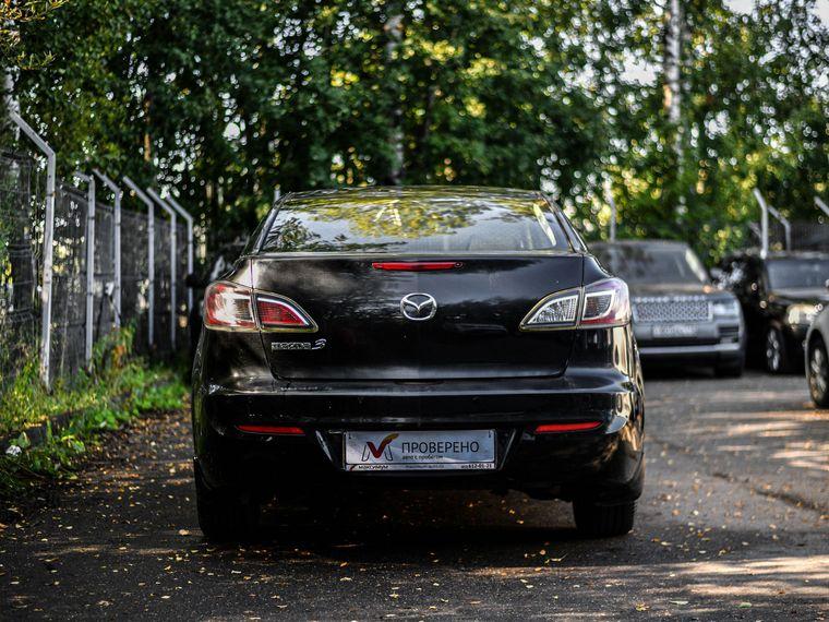 Mazda 3,  - вид 3